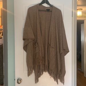 One size Steve Madden Shawl
